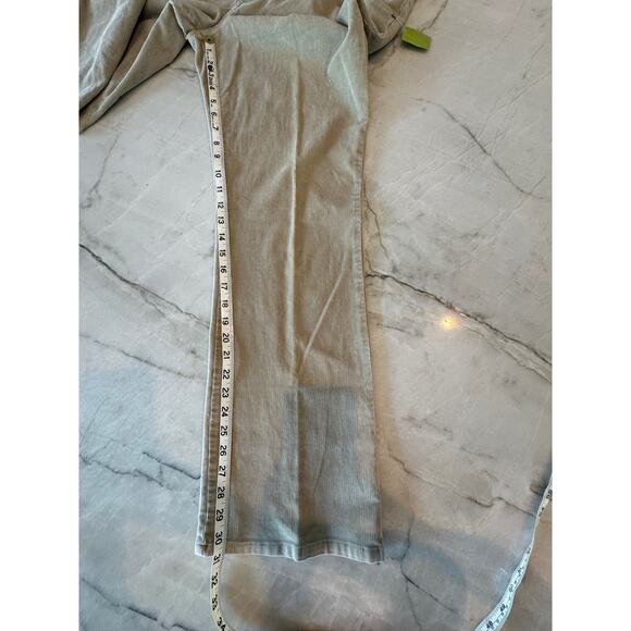 St. John's Bay Pants Sz 14 Beige Mid-Rise Boot Cut Corduroy Stretch Cotton - Picture 6 of 10